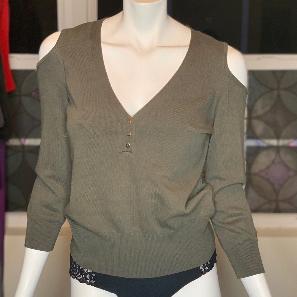 Green BEBE top